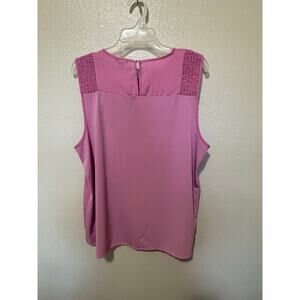 Women’s Ann Taylor Sleeveless Pink Dress Shirt, size XL